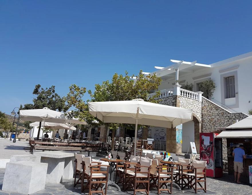 Ακαμάτρα Espresso Bar4