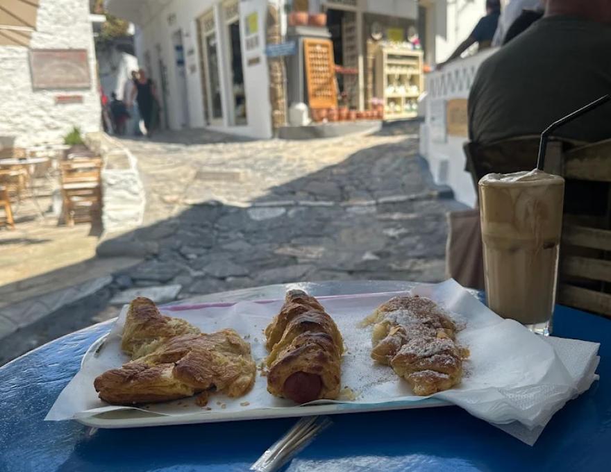 Μπουγάτσα-Σφολιάτες ´ο ΜΗΤΣΟΣ´0