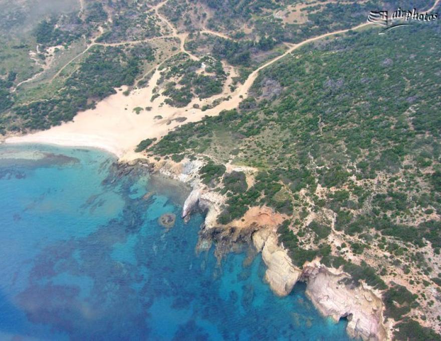 Παραλία Άγιος Πέτρος2