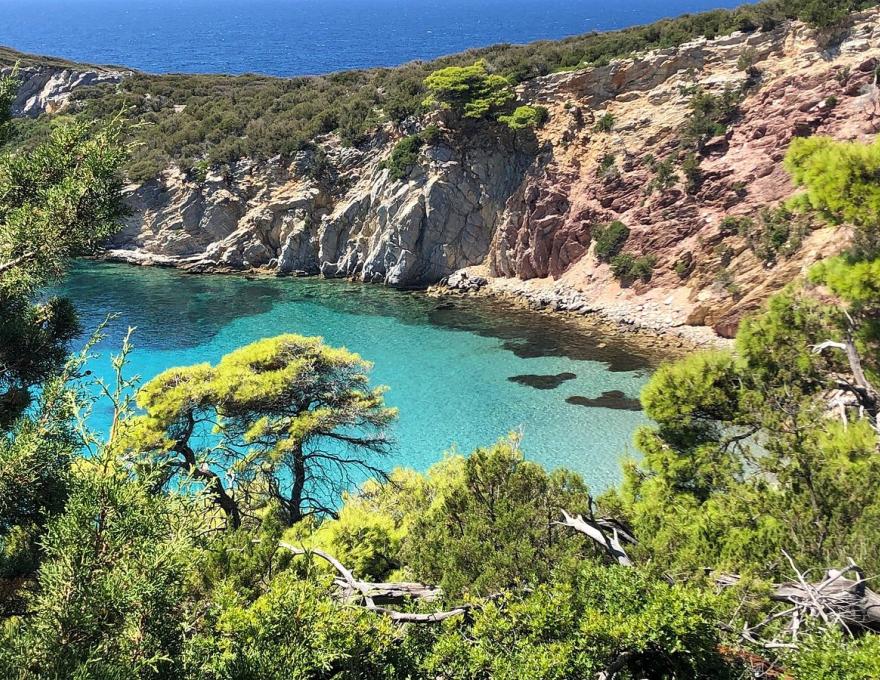 Παραλία Αγαλίπα2