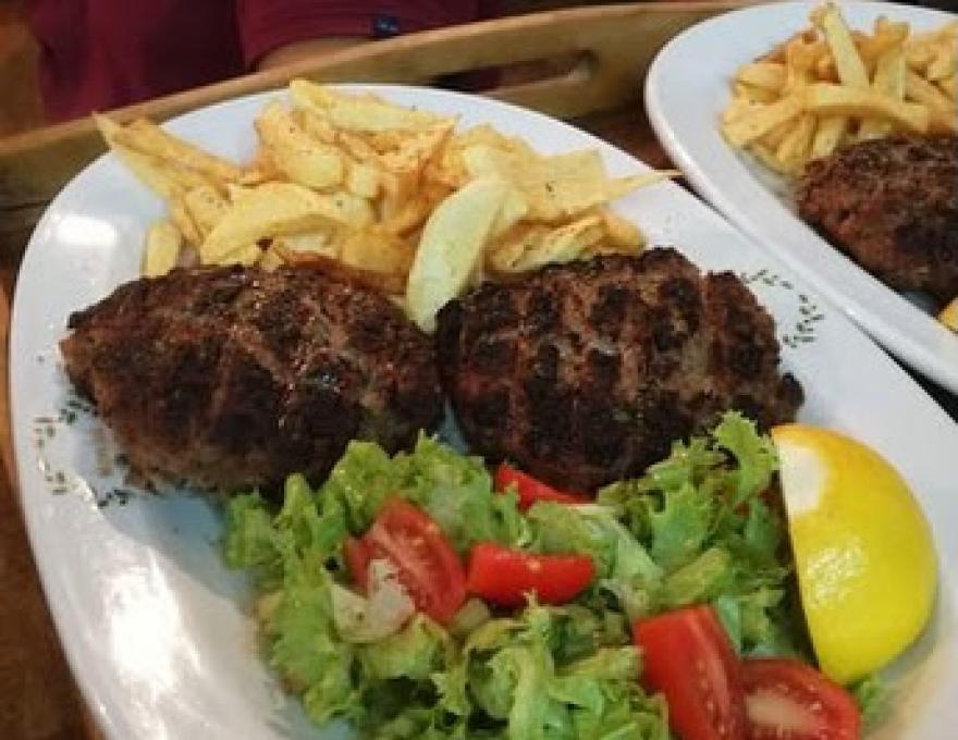 Ταβέρνα ΜΑΝΩΛΙΑ «Η Αννούλα»2