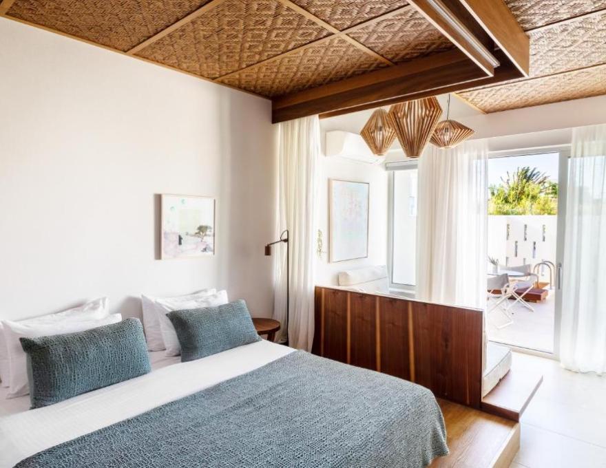 ALERÓ Seaside Skyros Resort0