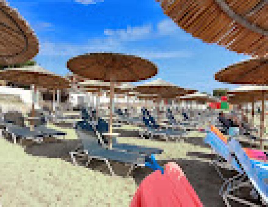 Kavoures Beach Restaurant4