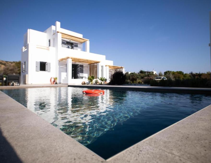 Kotinos Luxury Suites2