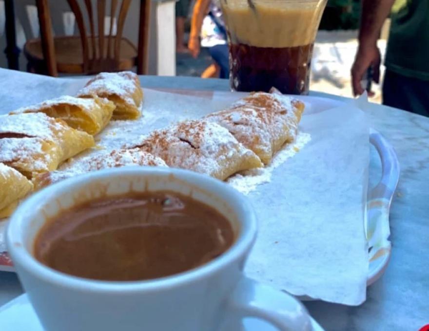 Neoptolemos Cafe Bar1