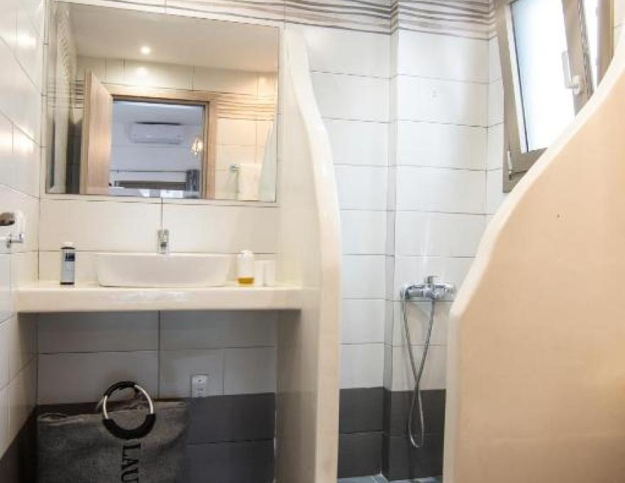 Sea & Sun Luxury Apartments4