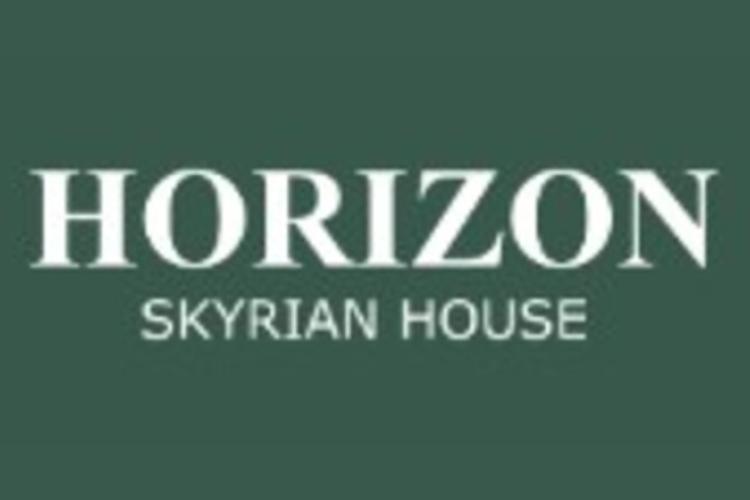 HORIZON Skyrian house